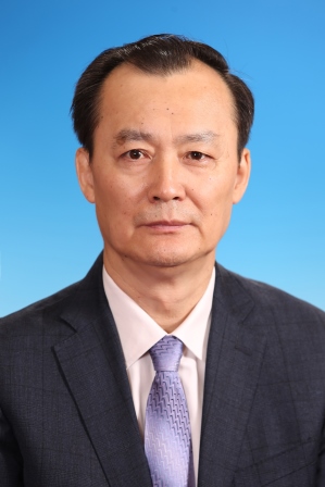 全国工商联副主席 黄荣